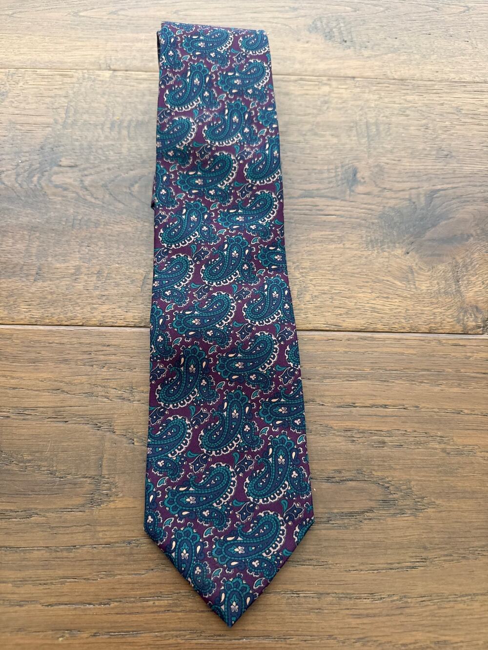 Robert Talbott Bunce Brothers Paisley Hand Sewn Italian Hand Printed Silk Tie